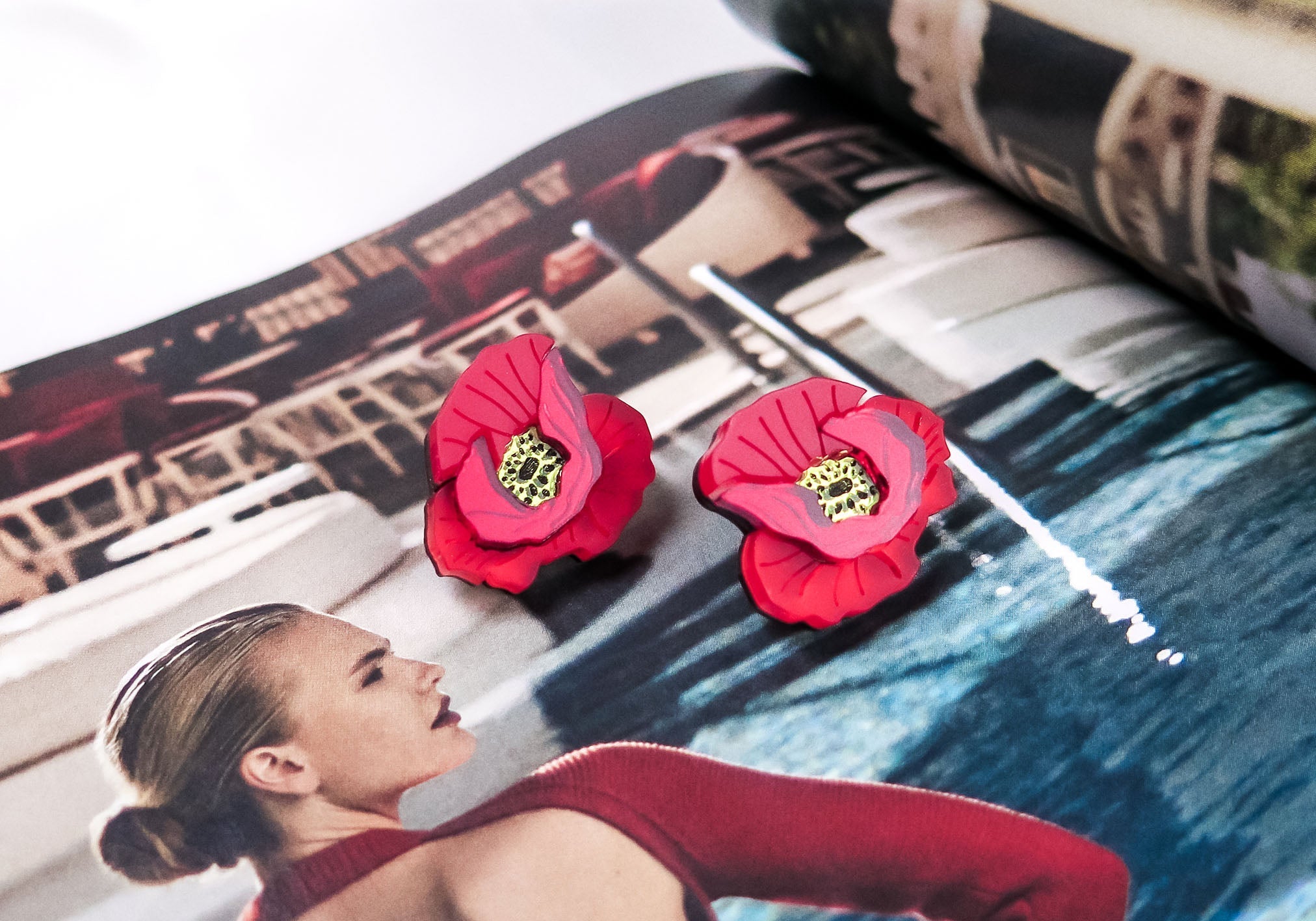 The Ultimate Guide to Floral Jewelry: History, Symbolism, Styles & Styling Tips
